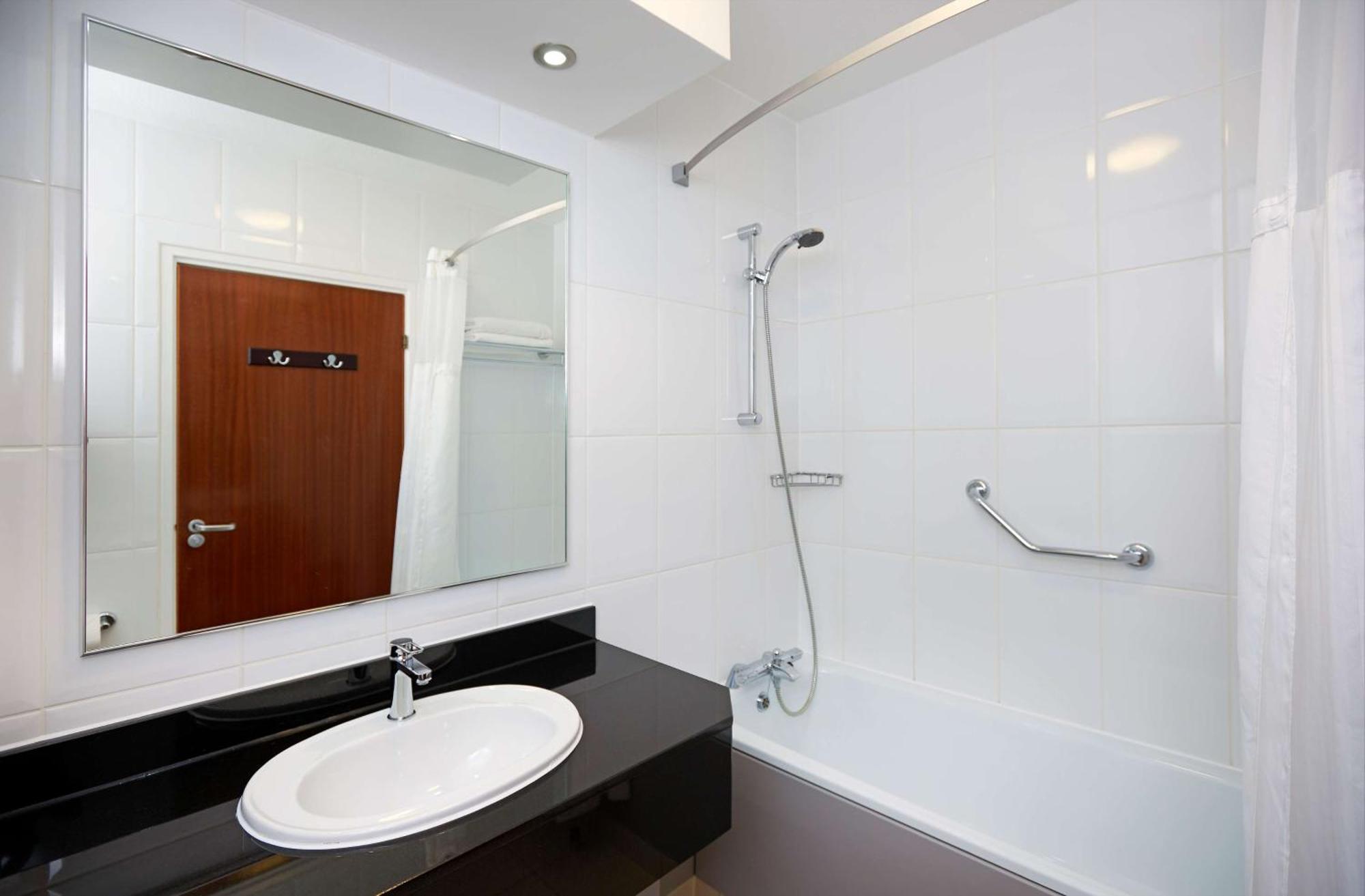 Chambre Double avec 2 Lits Doubles